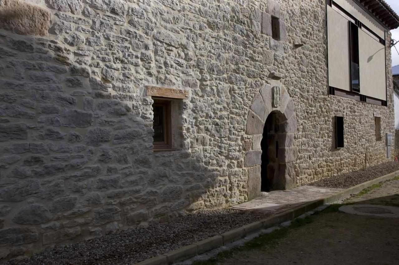 Casa Palacio De Mave Apartment Exterior photo